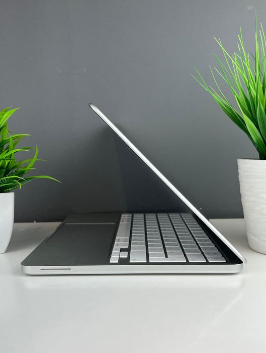 Ноутбук Apple MacBook Neo, 8/256 ГБ