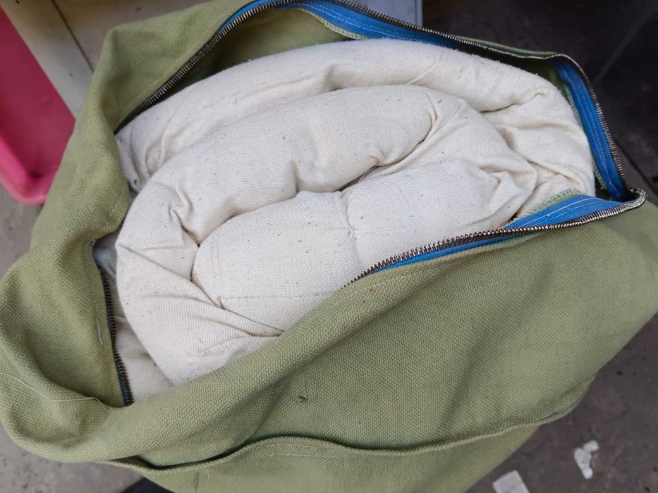 Матрас новый в чехле