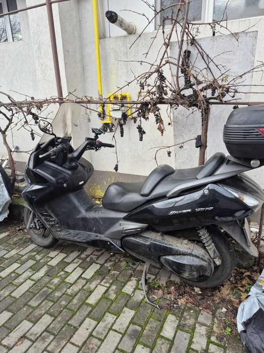 Honda silverWing 400