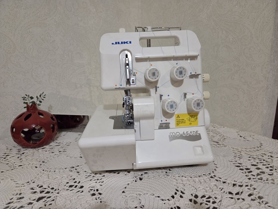 Оверлок JUKI MO 654 DE