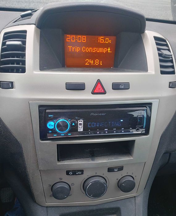 На Части Опел Зафира 2.0 Бензин Фейс