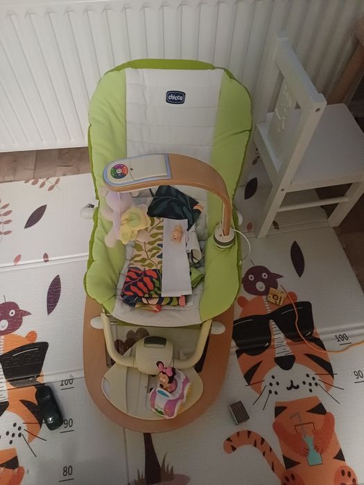 Бебешки шезлонг/люлка Chicco