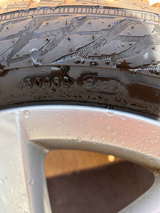 Vand jante plus cauciucuri iarna VW Golf 8 R16
