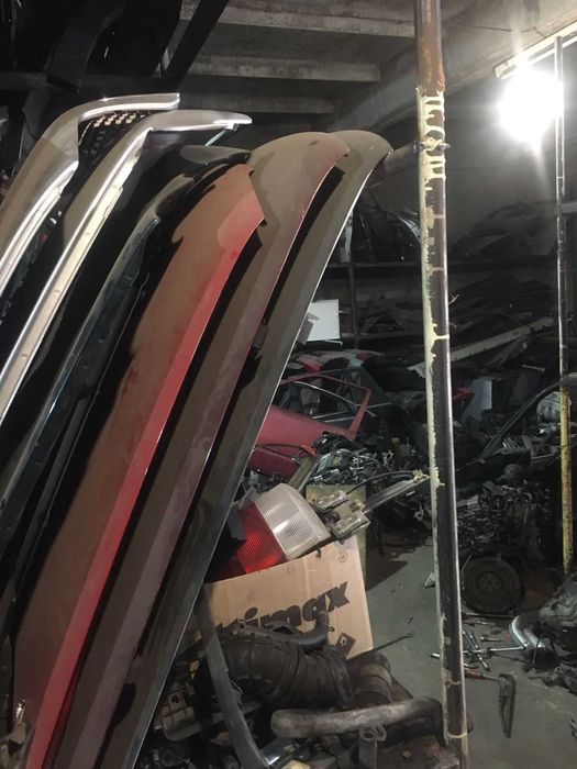 Капот на VW  Б4 , 35000тг