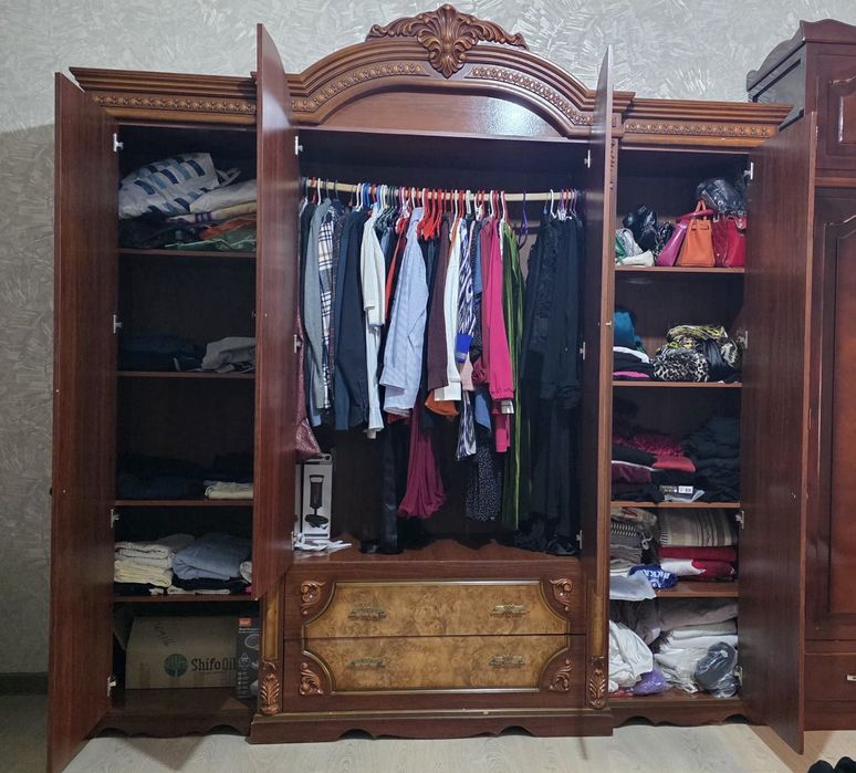 Спальни мебель комплект сотилади