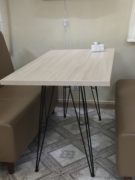 Стол прямоугольный