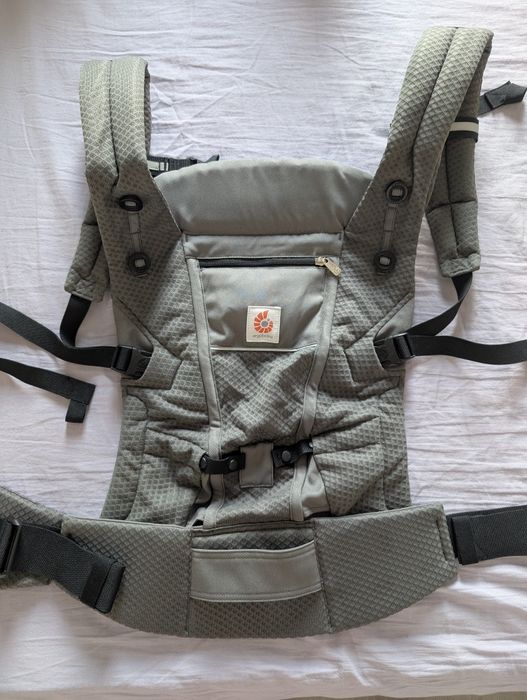 Ергономична раница Ergobaby Adapt - Soft Flex Mesh, Graphite Grey