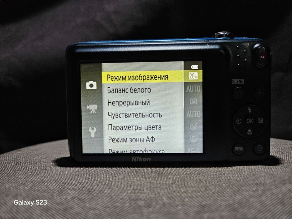 Цифровой фотоаппара Sony