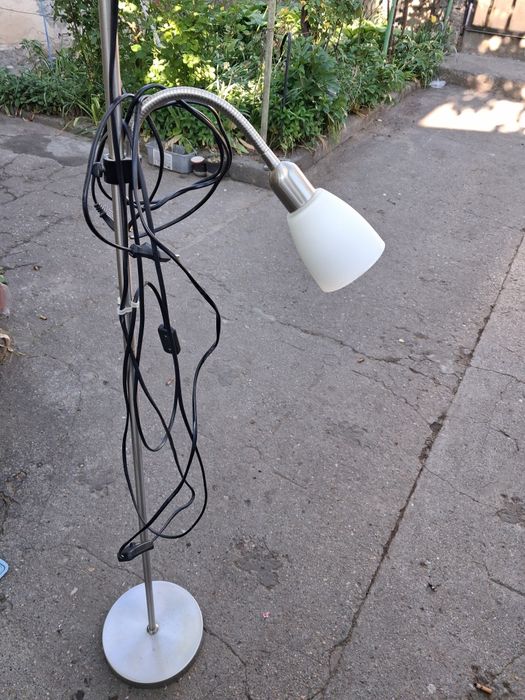 Lampadar structura metalică