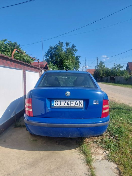 Vand masina pentru programul rabla: Scoda Fabia