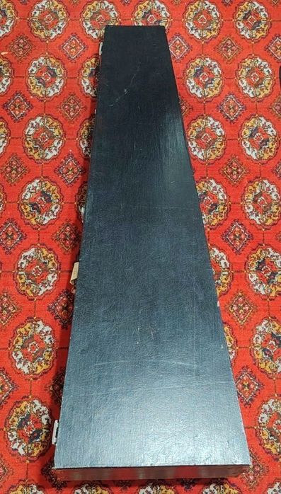 Tor Sitar sotiladi .