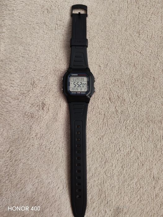 Ceas Casio, ca nou, purtat de câteva ori