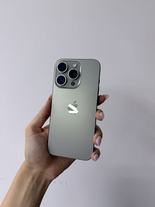 Apple iPhone 15 Pro 256Gb Natural Titanium 100%