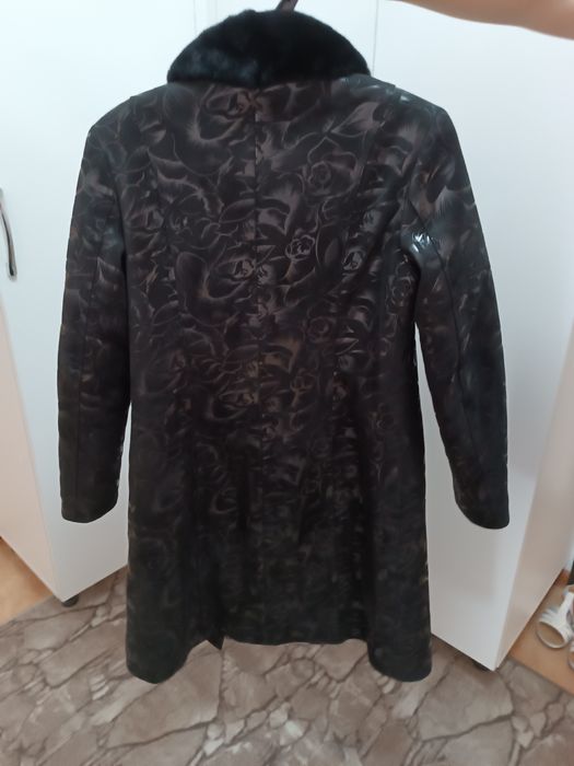 Продам осеннее пальто