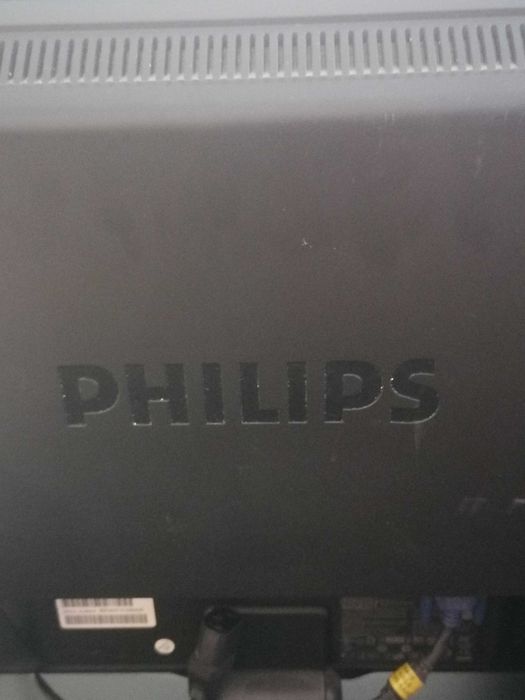 Монитор 19' Philips