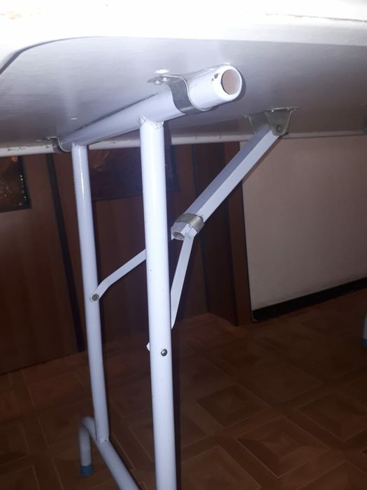 Кухонный стол складной