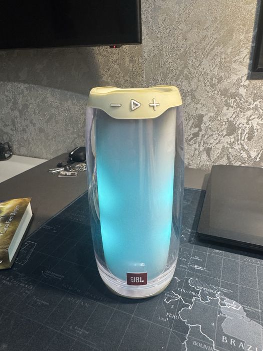 Продам JBL PULSE 4 White