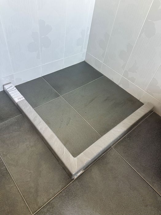 Праг за душкабина 90/90