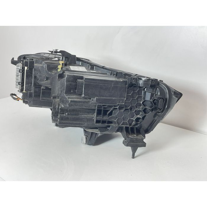 Ляв фар за bmw x5 g05 x6 g06 lci - 63115a783b3