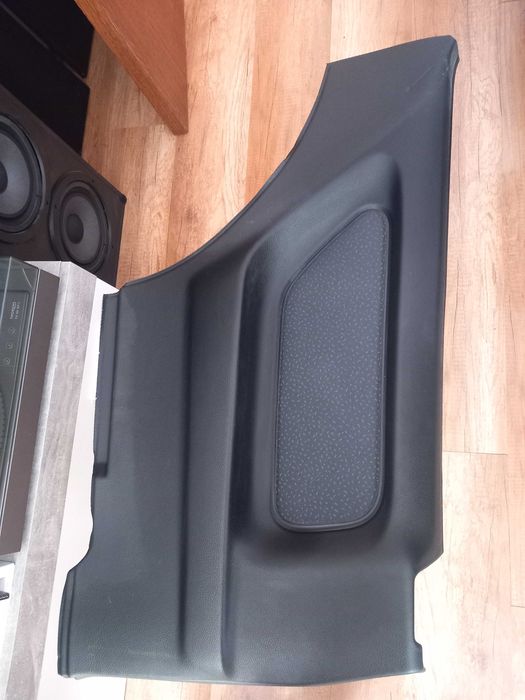 Салон за E36 Compact и много други дреболии