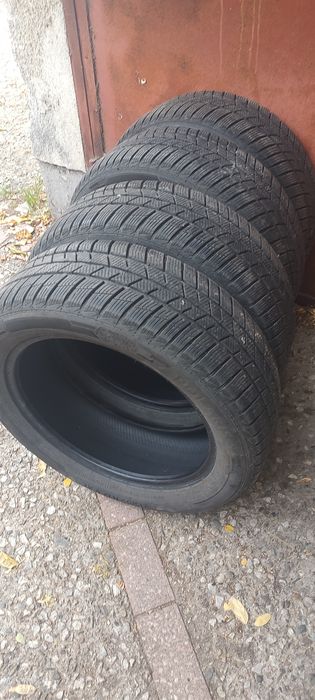 4 броя Зимни гуми Barum Polaris 5 215 55 r17 V/XL  Dot Септ.2018