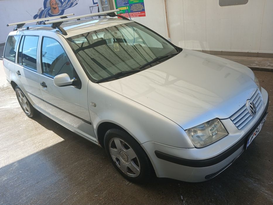Se vinde vw BORA VARIANT