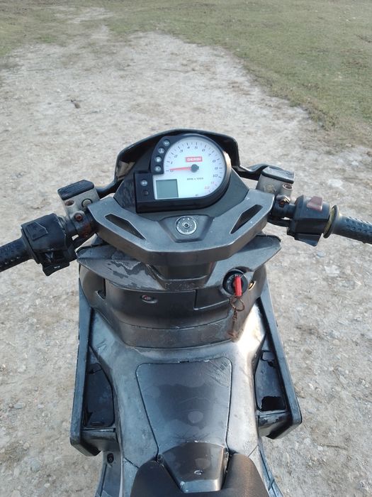 Scuter Aprilia Derbi  de 250