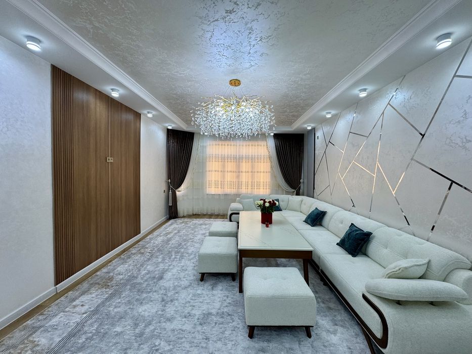 3х комнатная квартира, на 7 этаже. Вокзал