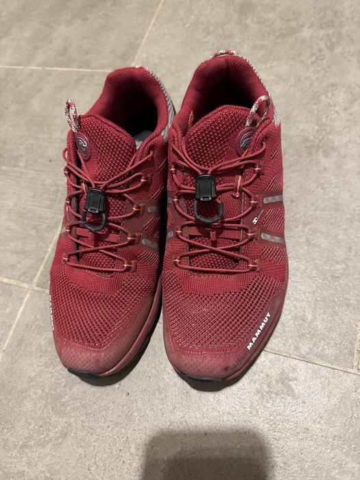 Adidași firma mamut preț 150 lei