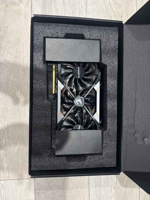 Gtx 1080 8gb Aorus