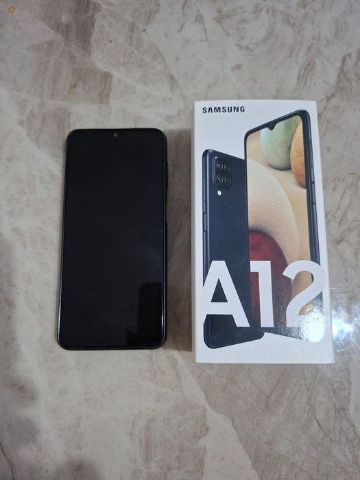 Продам телефон Самсунг А12