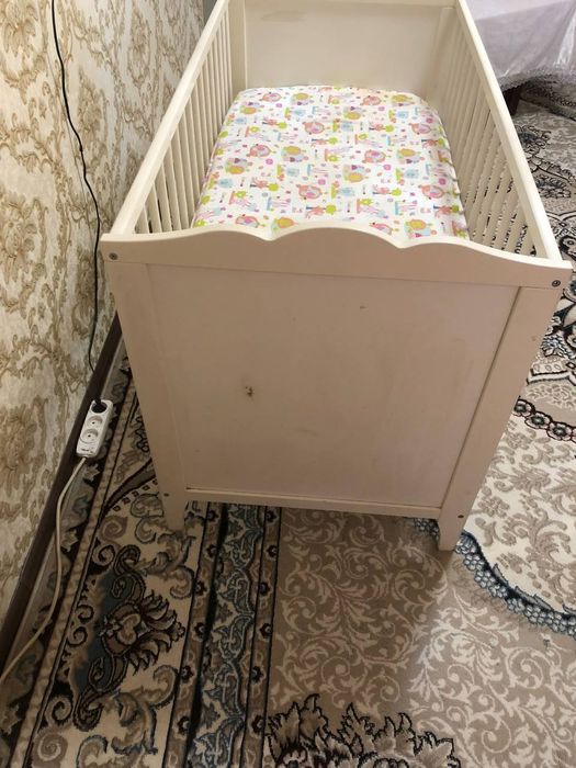 Продается кроватка
