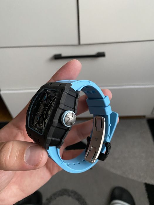 Ceas automatic fibra de carbon