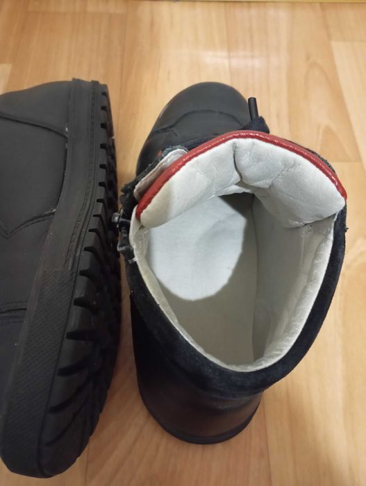 Детски ортопедипни обувки Колев и Колев