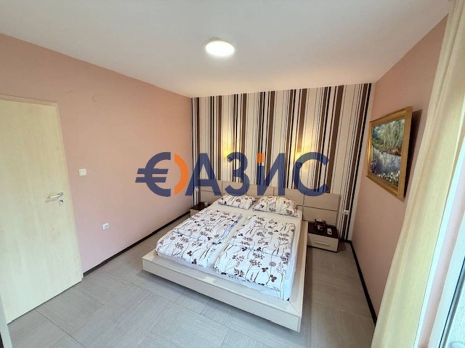 Продава се Двустаен апартамент в к.к. Слънчев бряг - 63 кв.м за 1207 €/кв.м - Снимка #8