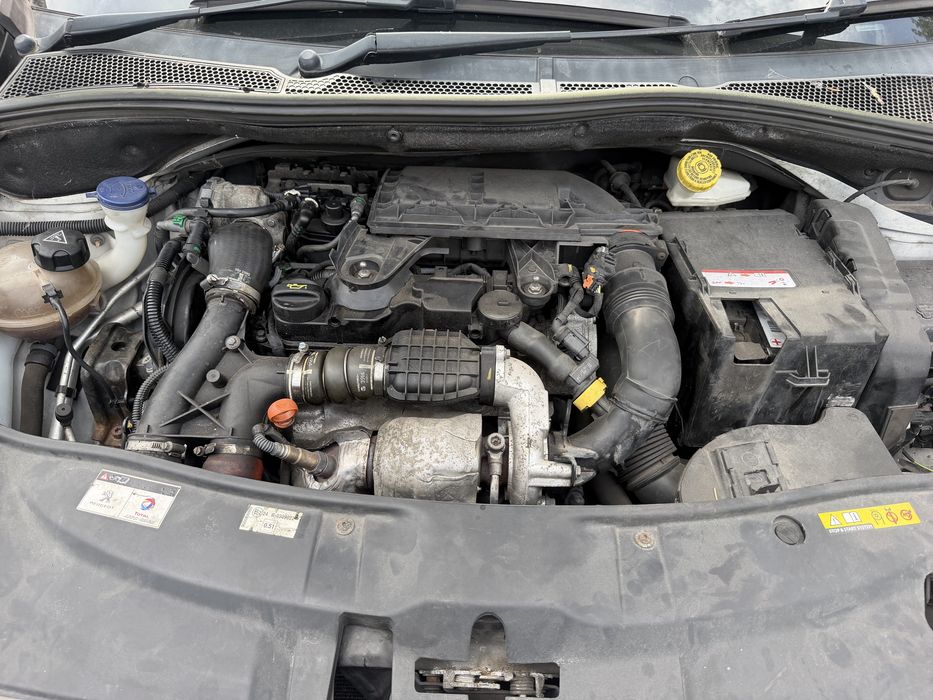 Пежо 2008 1.6 е хди на части / peugeot 2008 1.6 e-hdi crossway