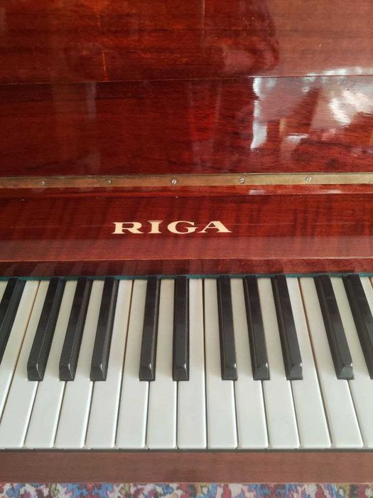 пианино —  инструмент с душой, историей и неповторимым звучанием !