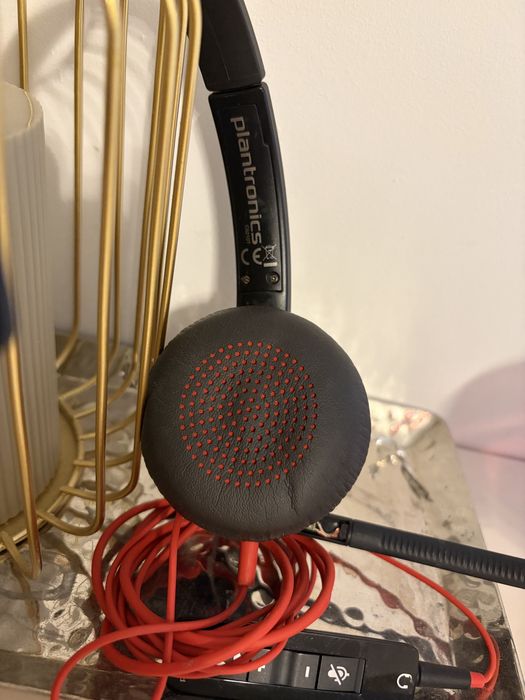 Casca call center Plantronics
