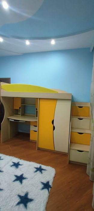 Продам детскую мебель