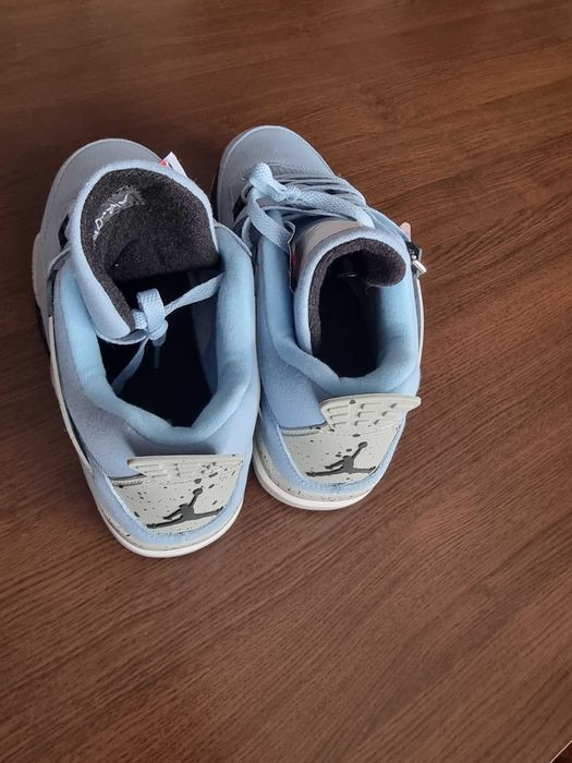Jordan 4 university blue 43
