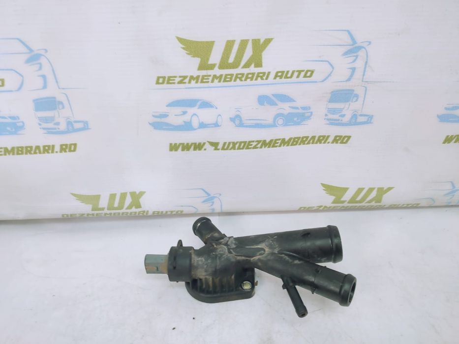 Carcasa termostat distribuitor apa  2.0 tdi CFF 03l121131aa Volkswagen VW Passat B6