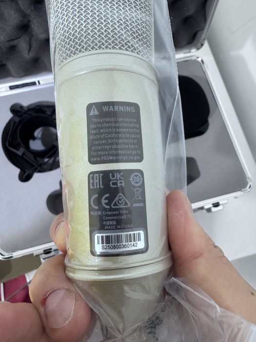 Новый студийный микрофон Behringer B1