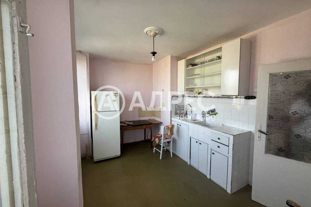 Продава се Тристаен апартамент в с. Бели Лом, Област Разград - 87 кв.м за 1096 €/кв.м - Снимка #4