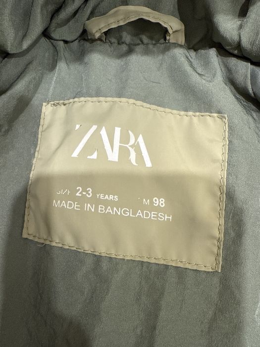 Продам куртку на мальчика 2-3 лет