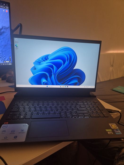 Laptop Gaming Dell G15, RTX 3060, 16 gb DDR5, Intel Core I7 12700h display  165hz