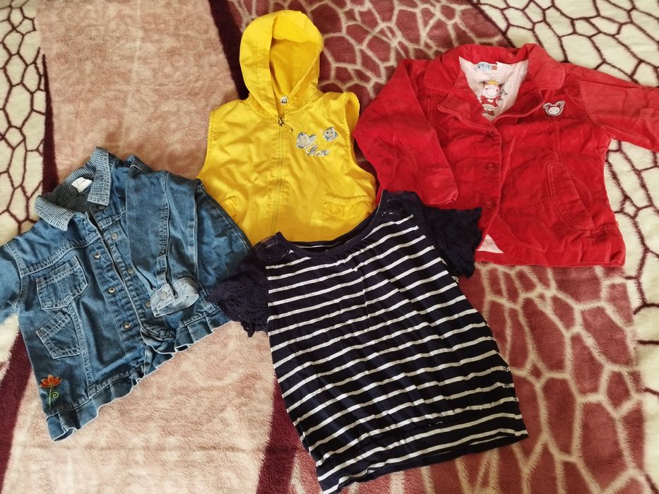 Вещи на девочку от 4х месяцев до 6 лет.