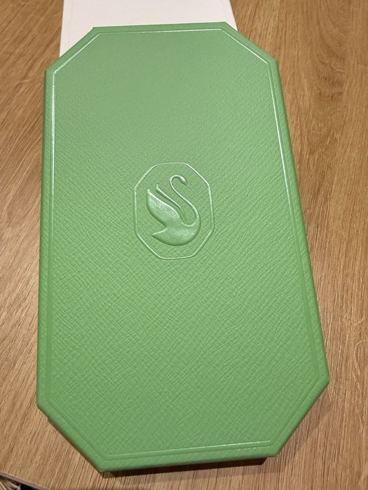 Чехол Swarovski оригинал на IPhone 14 Pro Max