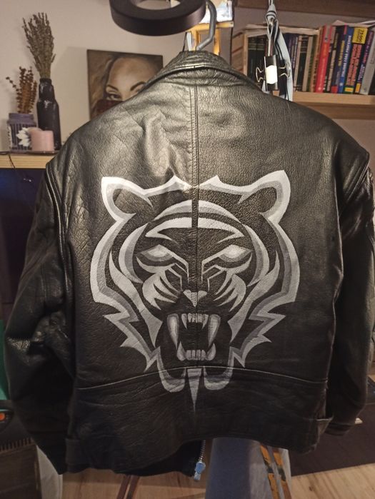 Geaca de motor (chopper) din piele pictata manual