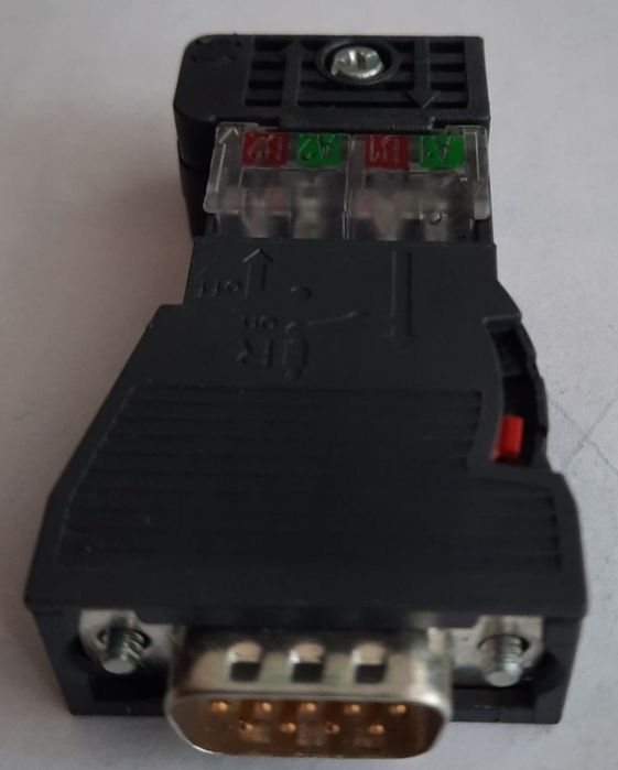 Разъёмы разные..