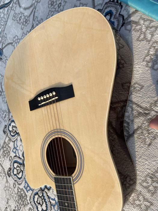 Akustik gitara 42 cm